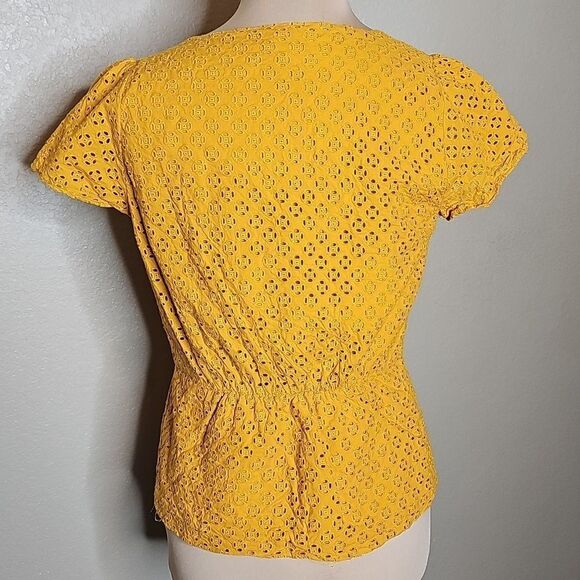 J.crew 4 Mustard Yellow Eyelet Button-Up Short Sleeve Top - Picture 4 of 9